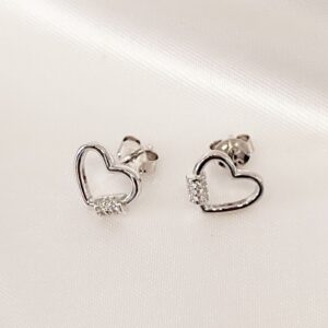 Σκουλαρίκια