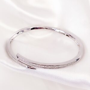 Βραχιόλι cuff