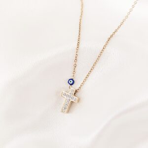 Κολιέ cross