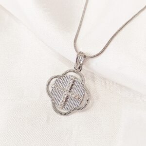 Κολιέ cross