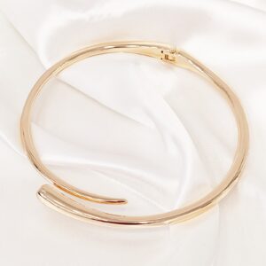 Κολιέ choker
