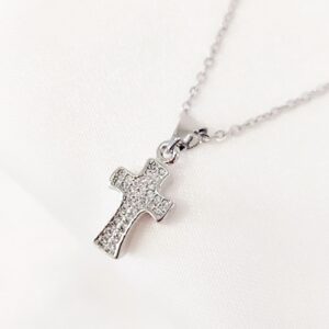 Κολιέ cross