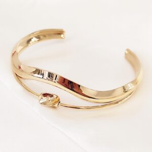 Βραχιόλι cuff