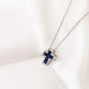 Κολιέ cross