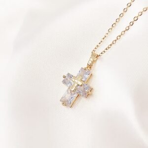 Κολιέ cross