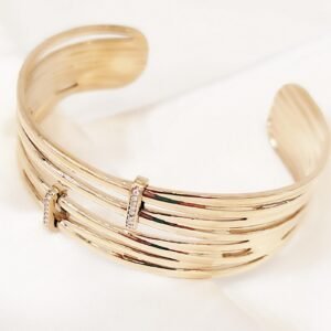 Βραχιόλι cuff